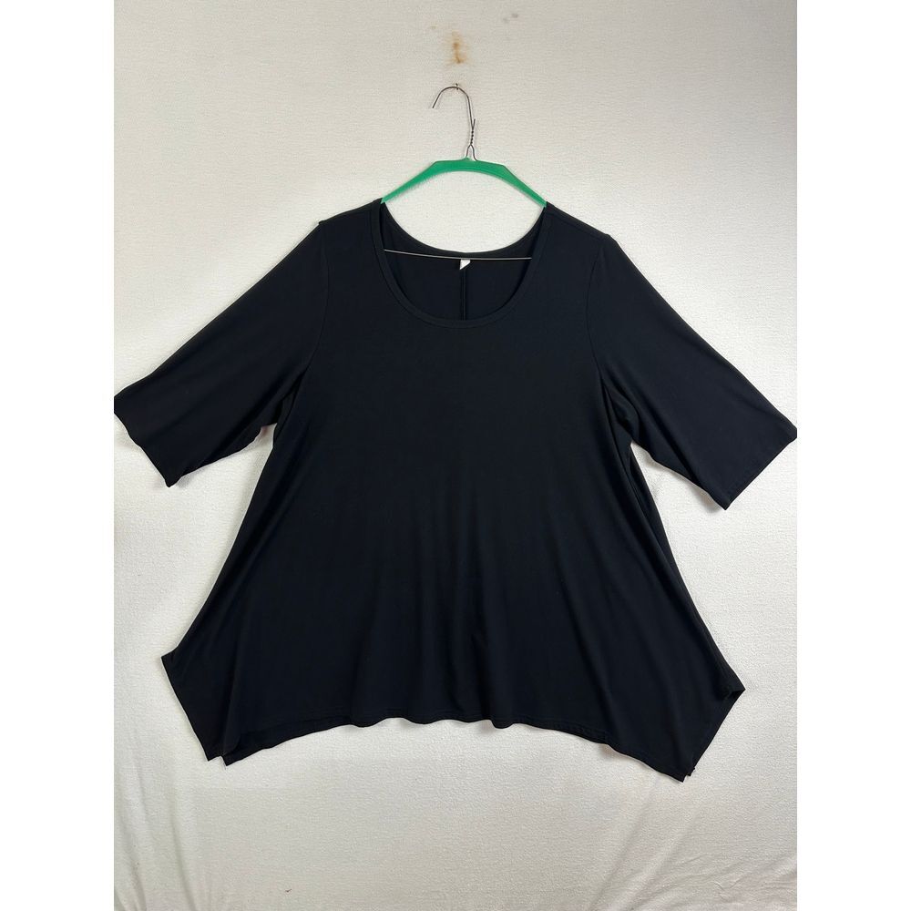 Top‎ Women's 2X Short Sleeve Round Neck Blouse